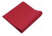 Mantel hecho con fibras de polipropileno de tela sin tejer que se presenta con unas medidas de 120 cm X 120 cm o 100 cm X 100cm. Varios colores. 
Peso: 50gr/m2.
Se presenta para su venta al público en paquetes de tres unidades cada uno. El producto no está ni revestido ni impregnado.