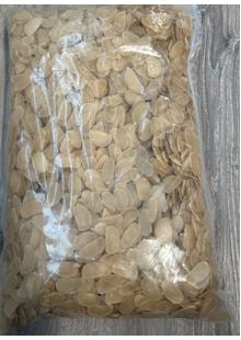 Pellets de gamba. Preparado alimenticio a base de productos amiláceos del tipo de los elaborados para fritura en aceite vegetal previa a su consumo. Se presentan en bolsas de plástico con un peso de 3 kilos.
Concebido para uso alimentario.