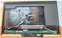 Módulos LCD con carcasa trasera y diferentes dimensiones de diagonal (24 pulgadas; 40 pulgadas; 65 pulgadas, etc.)
Según declaración del solicitante consisten en una o más laminas TFT o plástico, incorporan una placa de circuito impreso para el manejo de píxeles sin electrónica de control, un conector LVDS y dos tiras de retroiluminación LED. No dispone de sintonizador, ni escalador ni circuitos integrados para un decodificador ni presenta soporte para pantalla táctil.
Se presentan embalados en cajas de cartón conteniendo de 1 a 4 unidades.