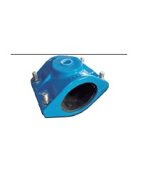 Accesorio de conexión de tuberías no roscado para tomas de agua de líquidos no agresivos y aguas residuales, con derivación superior. Está fabricado por moldeo con de fundición dúctil EN-GJS-500-7 (fundición de grafito esferoidal) con recubrimiento epoxi o esmalte, tornillería y junta en EPDM.
Se presenta con diferentes dimensiones.
Se utiliza para la conexión de tuberías.