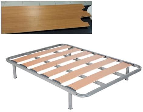 Láminas de madera compuestas por varias capas pegadas y prensadas en el mismo sentido sin formar ningún ángulo entre ellas. Están compuestas por 5 láminas de madera de poppulus (Chopo) de 1,4 mm de espesor aproximado, con una cara recubierta por papel xerografiado como madera de haya.
Están diseñadas para ser ensambladas en somieres para lo que disponen de dos orificios de forma semicircular en la mitad de los extremos.
Las láminas están redondeadas en los laterales.
Medidas:
Anchos: desde 100 mm hasta 180 mm
Espesor: desde 7 mm hasta 8 mm
Largos: desde 515 mm hasta 1590 m