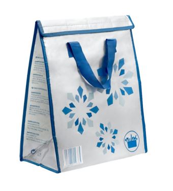 Bolsa isotérmica porta alimentos con superficie exterior de tejido de polipropileno laminado. Dispone de una parte interior con espuma de 2.0 mm recubierta por papel aluminio. Dispone de dos asas de 3,5 x 45 cm y se cierra con velcro.
Presenta unas medidas de 36x20x42 cm, peso: 125 g por bolsa
Se utiliza para para mantener la temperatura de los alimentos y bebidas durante su transporte o depósito temporal.
Se presenta para su venta al público en cajas con cincuenta unidades.