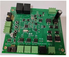 Conjunto electrónico montado sobre una placa de circuito impreso que incorpora elementos activos, pasivos y conectores. Se destina a su ensamblaje en máquinas de soldadura láser. 
Se presentan a la aduana en cajas de cartón protegidos individualmente.
Función o uso: Según la información aportada dirige y coordina todos los componentes que conforman el equipo de soldadura.