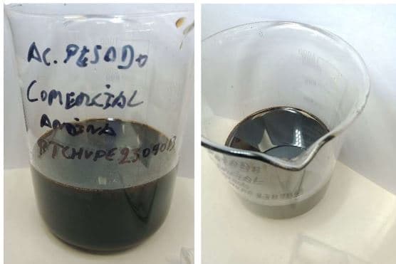 Aceite de lavaje. Nº CAS: 90640-84-9. Líquido transparente de color marrón poco viscoso y olor aromático que se produce en la destilación a alta temperatura del alquitrán de hulla. El contenido de los constituyentes aromáticos predomina en peso sobre los no aromáticos. Destila en una proporción superior o igual al 90 % en volumen a 200°C. Se presenta para su venta a granel en cisternas y/o isocontenedores.
El aceite de lavaje se utiliza como absorbente para la limpieza de gases industriales (depurador/scrubber) o disolvente industrial. También usado como agente sellante para tanques de almacenamiento de gas. Se utiliza en la producción de coque y subproductos y está diseñado para extraer hidrocarburos de benceno del gas de horno de coque.