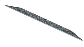 Descripción física:
Circuito multicapa (2 capas), compuesto por un sustrato aislante (espesor aproximado 1,6 mm) con pistas conductoras y contactos impresos.
No contiene componentes electrónicos montados y se presenta con perfil rectangular y unas dimensiones aproximadas de 286,2 x 175 mm.