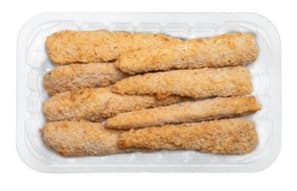 Descripción física: Recortes de filete compactados en forma de stick alargado sin grietas, rebozado, prefrito refrigerado. Textura empanado crujiente. Sabor característico del pescado empanado. Nombre cientifico: Merluccius capensis/Merluccius paradoxus. Envasado en atmósfera protectora y bandeja plástica rígida de alta barrera, film plástico transparente y etiqueta frontal o dorsal con pesos variables.
Función o uso: Concebido para uso alimentario.