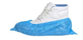 Articulo (cubre pie) confeccionado a partir de una hoja de polietileno lisa (PE), de un solo uso, color azul, que cubre el pie, sujetándose a la altura del tobillo mediante un elástico; Medidas: 410 x 155 mm.
Indicado para proteger el calzado.
polietileno (PE).
Se presenta en bolsas con 100 unidades.  unidades.