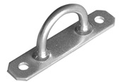 Elemento de sujeción (gancho puente tir redondo) que presenta dos orificios y tiene las siguientes dimensiones:

	Longitud: 72 mm
	Anchura: 16 mm
	Altura: 28 mm
Se utiliza en vehículos no automóviles (remolques) para tensar la cuerda del toldo del remolque.
Chapa de acero cincado.