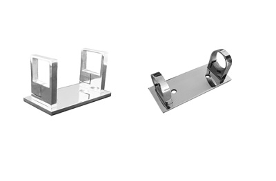 Artículos de acero inoxidable que según declaración del solicitante se destinan a utilizarse como soportes en la construcción de barandillas.  Se presenta, en cajas con una unidad, en forma de una base plana que puede ser cuadrada (con dos de sus lados ligeramente curvos) o rectangular. La base tiene dos agujeros y de ella sobresalen dos piezas que presentan aberturas (cuadradas o circulares) en sus extremos.
Se destinan a las barandillas.
Están hechos de acero inoxidable.