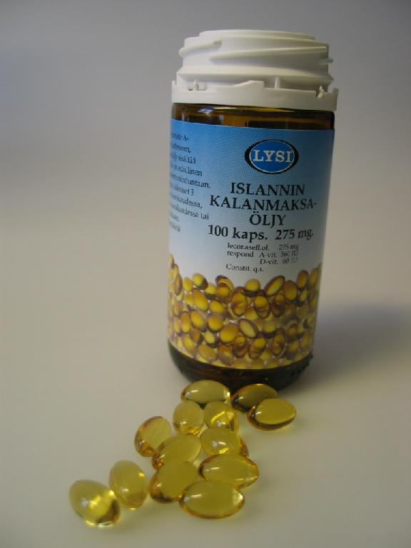 A- ja D-vitamiinin puutostiloihin käytettävä kalanmaksaöljykapseli, joka sisältää 275 mg kalanmaksaöljyä, 360 ky/g A-vitamiinia ja 60 ky/g D-vitamiinia.
