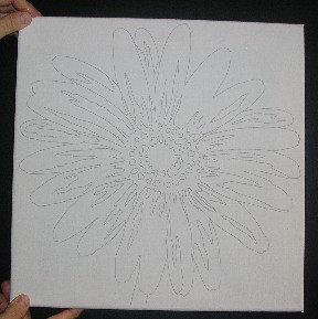 TOILE EN TISSU RECOUVERTE SUR UNE FACE D'UN ENDUIT LA PRÉPARANT À RECEVOIR DE LA PEINTURE (À L'HUILE OU ACRYLIQUE), MAINTENU SUR UN CHASSIS EN BOIS DOTEE D’UNE IMPRESSION DESTINÉE À SERVIR DE CONTOUR POUR LA PEINTURE FORMANT UNE FLEUR. CETTE TOILE EST LIVREE AVEC DES PINCEAUX, DES PETITS POTS DE PEINTURE DE DIFFERENT COLORIS ET UNE NOTICE.

DIMENTION : 35 X 35 CM