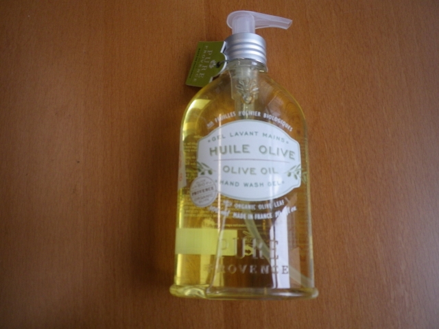 GEL LAVANT MAINS A L'HUILE D'OLIVE  BIOLOGIQUE.