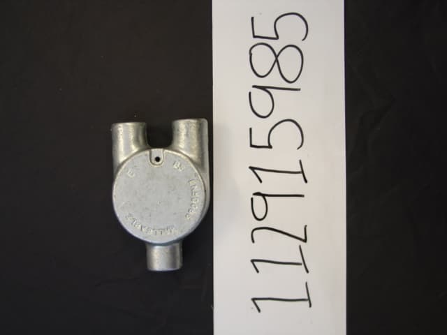 JUNCTION BOXES FOR ELECTRICAL CONDUIT.  MADE OF MALLEABLE CAST IRON.  CONSISTING OF CIRCULAR HOUSING WITH THREADED OPENINGS TO ALLOW FOR ATTACHMENT TO TUBES AND PIPES.  DESIGNED TO PROTECT ELECTRICAL CABLE.
