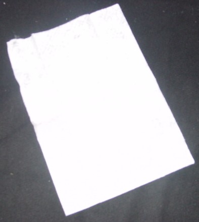 RECTANGULAR CLEANING CLOTHS MEASURING 29 X 20 CMS. APPROX.  FOR USE BY HAND OR WITH FLOOR MOPS.  MADE FROM A NON-WOVEN MICROFIBRE MATERIAL.  DISPOSABLE.  FOLDED AND PACKAGED WITH OTHERS (16 IN ALL) IN A CARDBOARD BOX FOR RETAIL SALE.