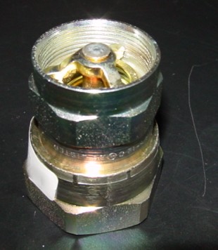 QUICK DISCONNECT HYDRAULIC VALVE.  THE COUPLING IS DESIGNED FOR USE WITH AIR CONDITIONING, REFRIGERANT, GASEOUS AND FLUID TRANSFER APPLICATION.  FEATURES BRAZED OR THREADED END CONNECTIONS FOR VERSATILITY OF INSTALLATION ON TUBING OR HOSE.  TUBULAR VALVE CONSTRUTION FOR LOW FLUID LOSS AND AIR INCLUSIONS.  THREAD TOGETHER DESIGN ALLOWS CONNECTION AND DISCONNECTION AGAINST PRESSURE.   LOCK WASHER AND JAM NUT STANDARD FOR OPTIONAL BULKHEAD MOUNTING.  STANDARD SEAL MATERIAL - NEOPRENE, STANDARD ADAPTER - STEEL OR BRASS AND STANDARD BODY MATERIAL - ZINC PLATED STEEL.