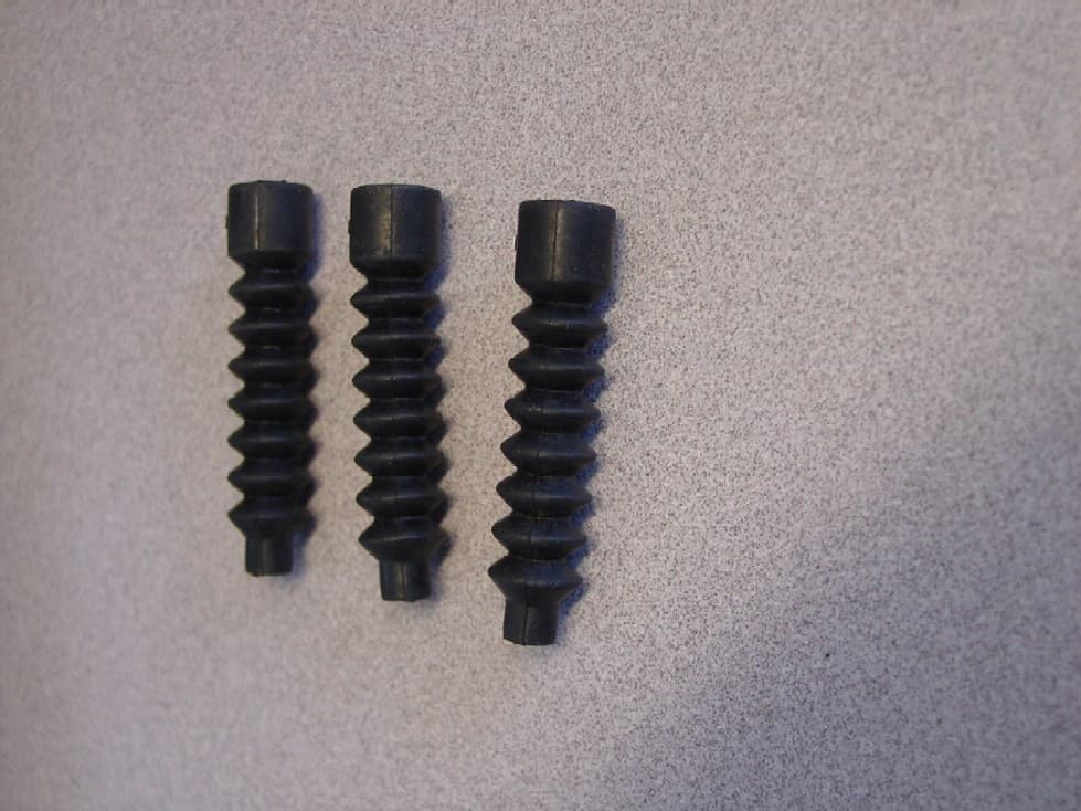 RUBBER BELLOWS. USED IN THE MANUFACTURE AND REPAIR OF MOTOR VEHICLE HAND BRAKE CABLE SYSTEMS