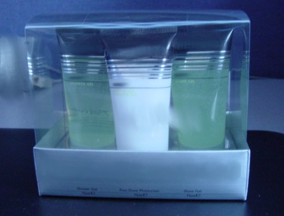 A MANS COSMETIC GIFT SET COMPRISING OF SHAVING GEL, POST SHAVE MOISTURISER AND SHOWER GEL.  PUT UP FOR RETAIL SALE IN A PLASTIC DISPOSABLE GIFT BOX.