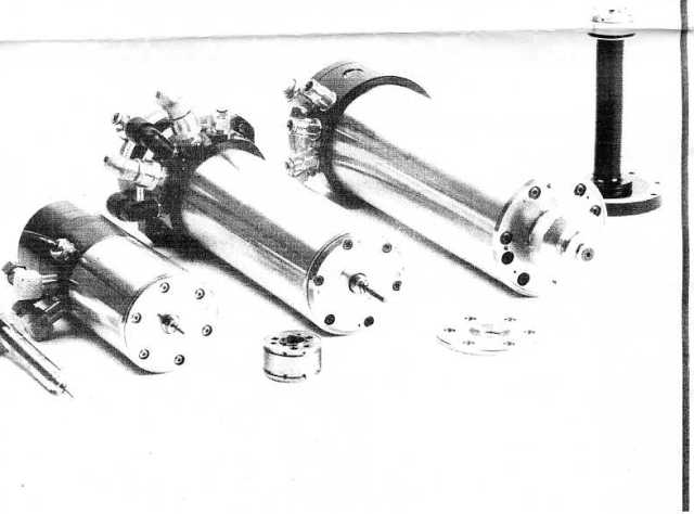DRILLING SPINDLE SPARE PARTS. THE PRODUCT IS FOR SOLE USE WITH A NUMERICALLY CONTROLLED DRILLING MACHINE. THE HIGH SPEED DRILL IS NOT INTERCHANGEABLE AND IT IS NOT A HAND TOOL. THE MACHINE IS USED FOR DRILLING MICRON HOLES INTO PRINTED CIRCUIT BOARDS. THE SPINDLES AND PARTS ARE MADE OF STEEL, ALLOYS AND COMPOSITES.