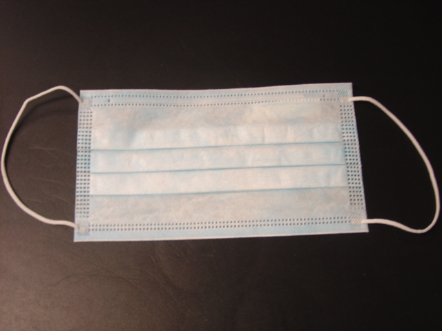 SURGICAL FACE MASKS. OF 3 PLY PAPER. WITH ELASTICATED TIES FOR FASTENING AROUND THE EARS. MEASURES APPROX 17.5CMS X 9.5CMS.