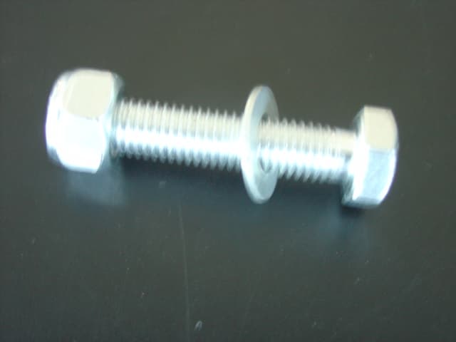 HEXAGON BOLT WITH NUT AND WASHER. OF STEEL. TENSILE STRENGTH MORE THAN 800 MPA. SHANK THICKNESS APPROX 10 MM. MEASURES APPROX 50MM (L).