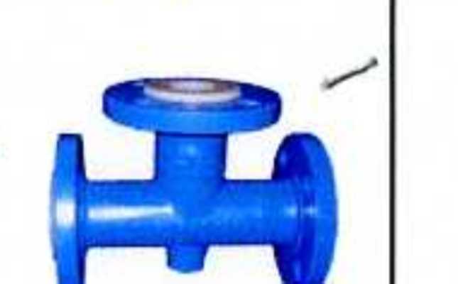 PIPE FITTING. EQUAL TEE. CAST FITTING. MADE FROM STEEL. LINED WITH PFA (PLASTIC). ALLOWS CONNECTION OF A  BRANCH AT RIGHT ANGLES FROM MAIN PIPE RUN.ALL THREE ENDS OF THE TEE ARE OF THE SAME SIZE.