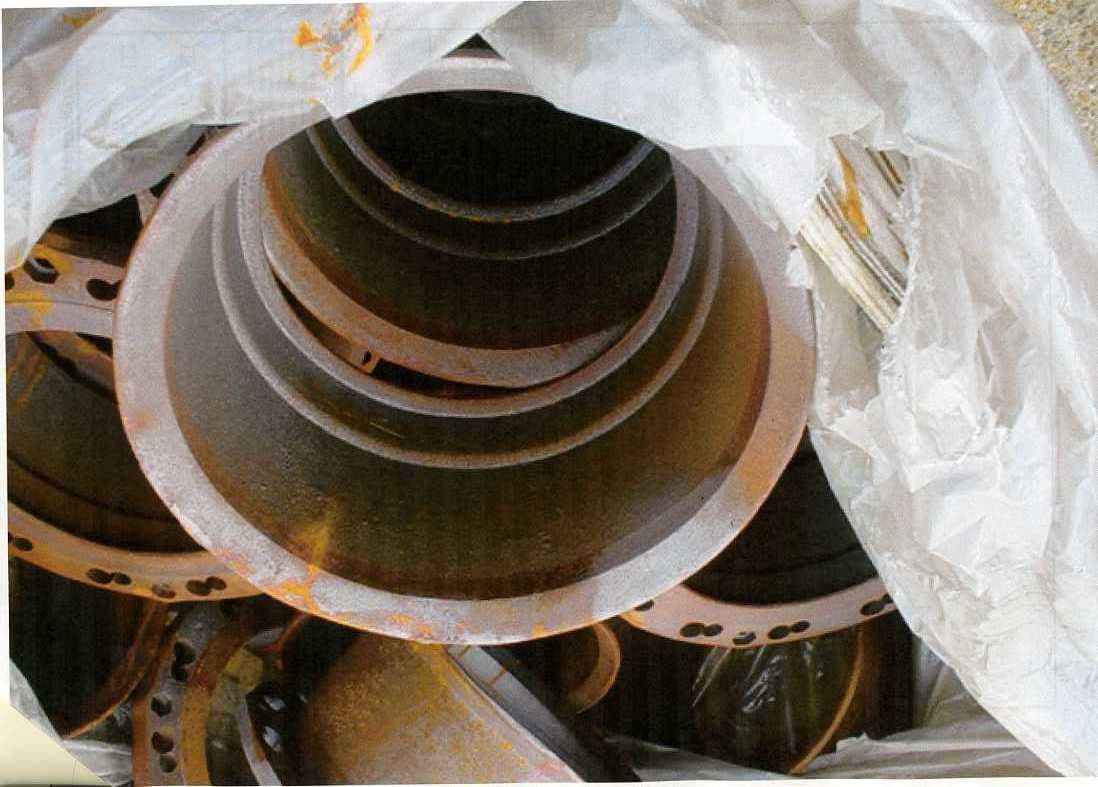 ROUND CASTING MADE FROM STEEL WITH A DIAMETER OF 300MM AND LENGTH OF 150MM SHOT BLASTED AND PAINTED.