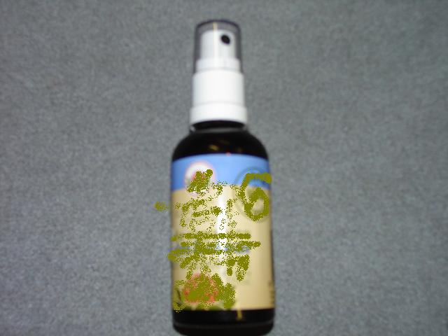 A FINE MIST SKIN AND SPACE SPRAY  WITH FLOWER ESSENCES TO PROMOTE WELLBEING. PRESENTED IN 50 ML BOTTLES WITH A SPRAY MECHANISM. INGREDIENTS: ALOE BARBADENSIS LEAF JUICE, GLYCERIN, CHAMOMILLA RECUTITA FLOWER EXTRACT, CALENDULA OFFICINALIS FLOWER EXTRACT, ECHINACEA PURPREA EXTRACT, TETRATHECA ERICFOLIA EXTRACT, BORONIA LEDIFOLIA EXTRACT, CALLISTEMON LINERIS EXTRACT, EPRACRIS LONGIFLORA EXTRACT, CROWEA SALIGNA EXTRACT, JACARANDA MIMOSASFOLIA EXTRACT, ACTINOTUS MINOR EXTRACT, CARICA PAPAYA EXTRACT, CITRUS AURANTIUM FLOWER OIL, LAVANDULA ANGUSTIFOLIA OIL, POGOSTEMON CABLIN OIL, CITRUS AURANTIUM DULCIS OIL, CITRUSAURANTIUM AMARA EXTRACT, AQUA(WATER), ALCOHOL, SODIUM BICARBONATE, CITRONELLOL, D-LIMONENE, GERANIOL & LINALOOL.