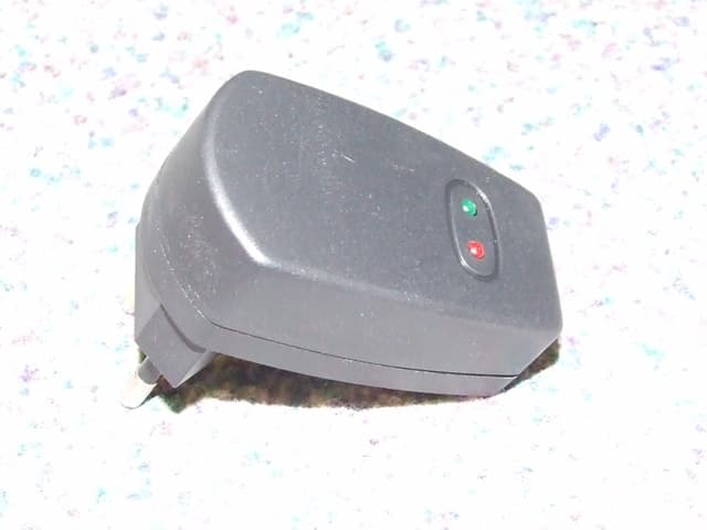 AC ADAPTER. CONVERTS AC POWER TO DC POWER. INPUT 100-2450VAC 50/60HZ. OUTPUT 5VDC (+/-0.20V)5000MA(+/-30MA)
