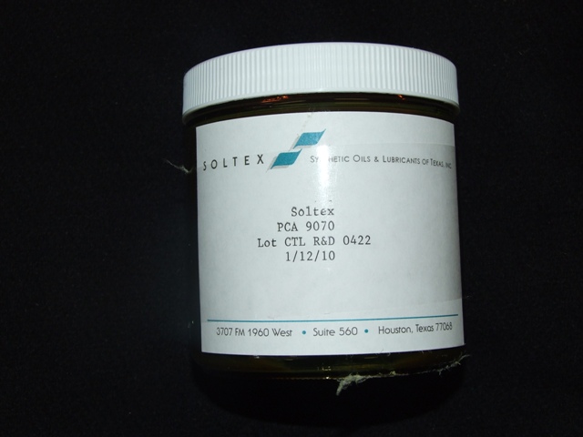 A POLYBUTENE SUCCINIMIDE USED AS AN ASHLESS DISPERSANT IN ENGINE OILS, GEAR OILS, INDUSTRIAL OILS AND ADDITIVE PACKAGES. COMPOSITION: HYDROTREATED HEAVY PARAFFINIC DISTILLATE CAS NO 64742-54-7; AMINES, POLYETHYLENEPOLY-, REACTION PRODUCTS WITH SUCCINIC ANHYDRIDE POLYISOBUTENYL DERIVATIVES (MONO ALKENYL SUCCINIMIDE DERIVATIVE).