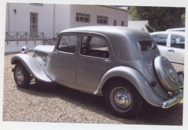 A 1952 CITROEN TRACTION/LIGHT 15 MOTOR CAR PRODUCED IN SLOUGH UK AND EXPORTED TO SOUTH AFRICA. PETROL DRIVEN WITH AN ENGINE CYLINDER CAPACITY OF 2,867CC SIX.. THIS CAR DESIGNED BY FLAMVIO BERTONI AND ANDRE LEFEBVRE WAS CONSIDERED A MILESTONE IN MOTORING HISTORY WITH FRONT WHEEL DRIVE, MOMOCOQUE BODYSHELL AND HYDRAULIC BRAKING.