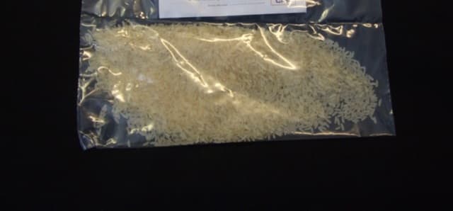 WHOLLY MILLED LONG GRAIN WHITE THAI RICE. PARBOILED. WITH A LENGTH/WIDTH RATIO OF 3 OR MORE. PACKAGED IN 10KG POLYPROPYLENE BAGS.