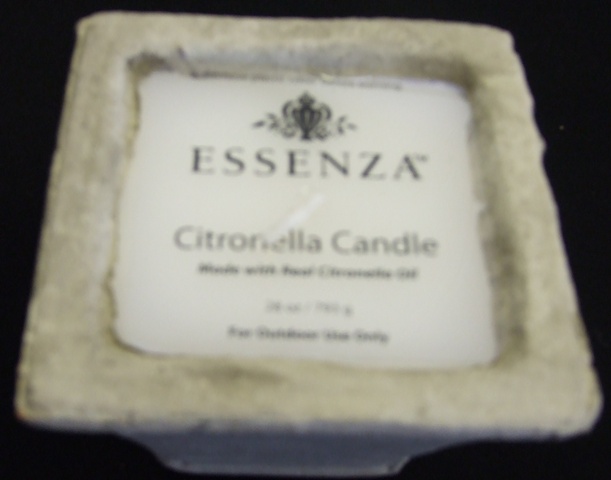 PACK OF 3 CITRONELLA GARDEN CANDLES IN POTS 10 CM X 10 CM. CONTAINING 97 PER CENT PARAFFIN WAX, 3 PER CENT CITRONELLA OIL. PACKAGED IN A CELLOPHANE BOX.