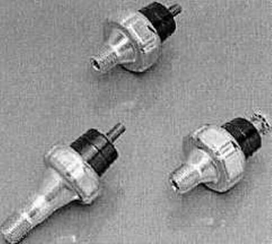 AN OIL PRESSURE OR THERMOMETRICS SWITCH USED TO MONITOR THE ENGINE OIL FLOW WHEN THE ENGINE STARTS. IT CAN DETECT OIL PRESSURE AND ENABLES THE ENGINE MANAGEMENT SYSTEM TO CHECK FOR THE LACK OF OIL. IT CAN ALSO SEND AN ALARM SIGNAL TO THE DRIVER VIA A WARNING LIGHT, HELPING TO AVOID ENGINE DAMAGE DUE TO OVERHEATING. ITEM WEIGHT: 4 OUNCES/100GRAMS