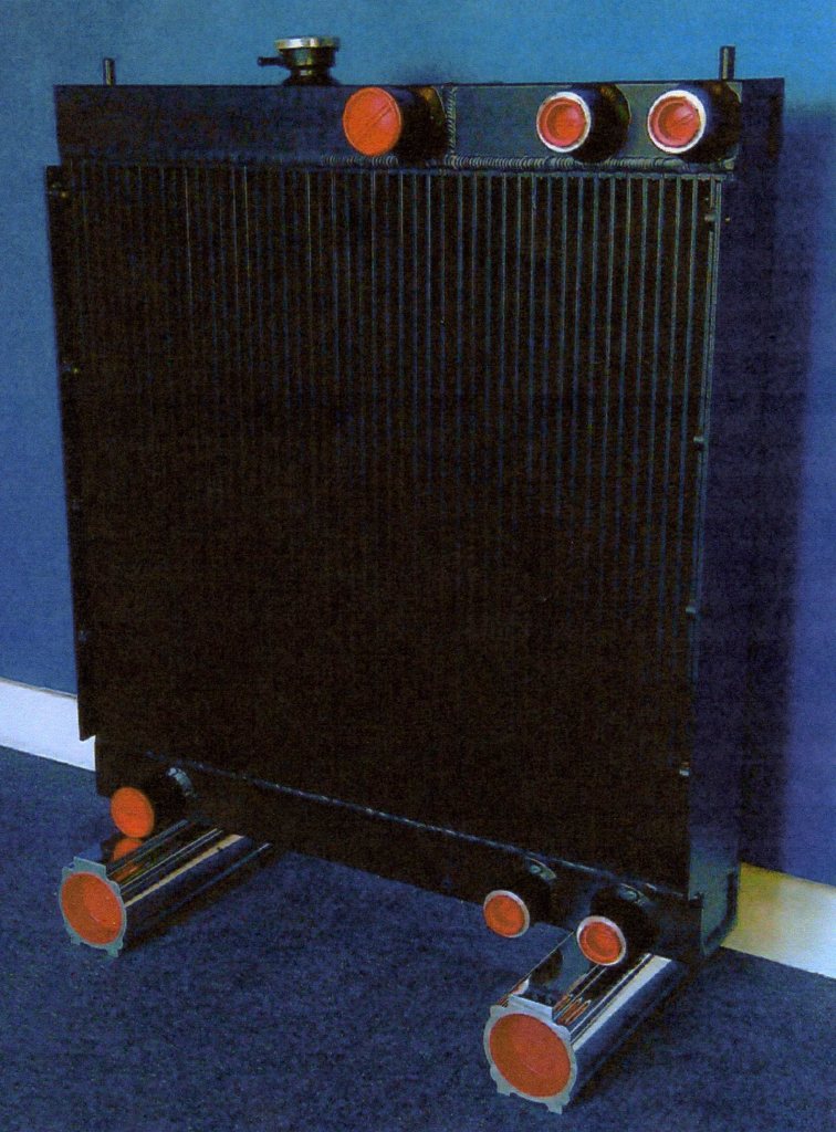 HEAVY DUTY PLATE AND BAR COMBI COOLER. COMBINED RADIATOR AND HYDRAULIC OIL COOLER. MADE FROM ALUMINIUM. SPECIFIC PART FOR FITMENT INTO BULLDOZERS, EARTH-MOVING MACHINERY AND THE LIKE.