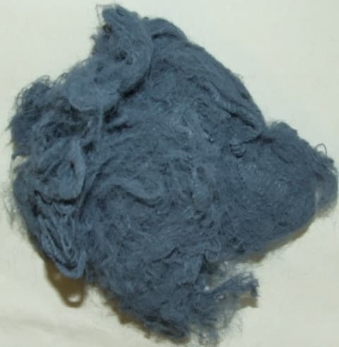 STAPLE FIBRE OF POLYCAPROLACTAM AMIDE WITH CONDUCTIVE CARBON PARTICLES. THE PRODUCT IS PACKED IN BALES. NET.WT 100 KILOS, GROSS.WT 104 KILOS,
MEASUREMENTS 0.315560M3.