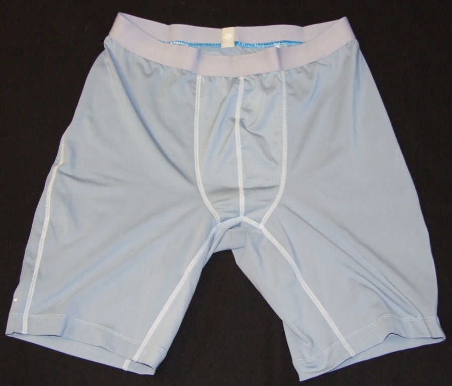 A LIGHTWEIGHT KNITTED MENS UNDERGARMENT. DESIGNED TO COVER THE LOWER PART OF THE BODY FROM THE WAIST TO THE UPPER THIGH, ENVELOPING EACH LEG SEPARATELY. THE WAIST IS ELASTICATED WITH NO OPENING. THERE ARE MESH PANELS AT THE FRONT AND BACK OF THE GARMENT TO WICK AWAY MOISTURE. MADE OF 90% POLYESTER AND 10% ELASTANE. HEMMED.