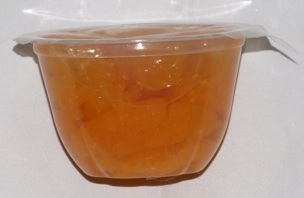 READY TO EAT FRUITPOT CONTAINING MANDARINS IN APPLE  WITHOUT ADDED SUGAR . CONTAINIMNG 55% MANDARINS, APPLE JUICE FROM CONCENTRATE, CITRIC ACID, ABSORBIC ACID. IN POTS OF 113G.P[ACKAGED WITH A SPOON.