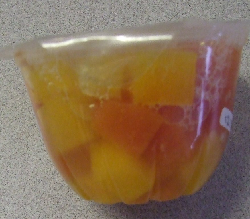 7OZ PAPAYA AND PEACH  IN WHITE GRAPE JUICE, PEAR JUICE, PINEAPPLE JUICE, WITH NATURAL ORANGE BLOSSOM FLOVOUR. PACKAGED IN A PLASTIC POT.