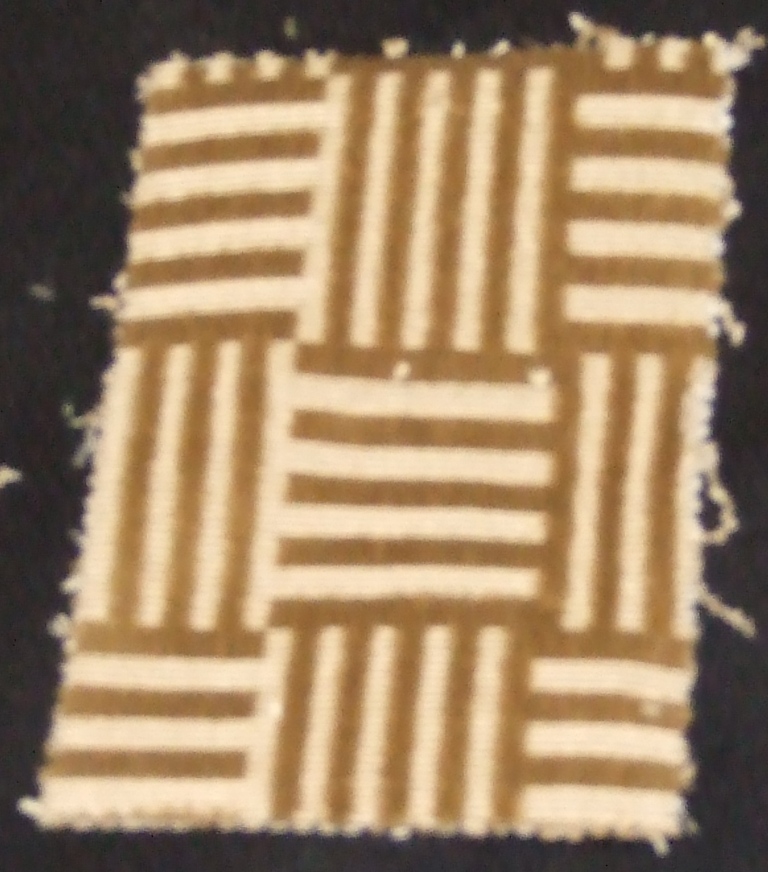 A WARP CUT PILE VISCOSE, POLYESTER AND COTTON FABRIC, DYED.  OVERALL COMPOSITION IS 58% VISCOSE, 22% POLYESTER AND 20% COTTON. VERTICAL DESIGN REPEAT IS 11CM AND HORIZONTAL DESIGN REPEAT IS 9CM. THE FABRIC HAS A WIDTH OF 145 CM AND GRAMS PER M2 749.  VALUE EXCEEDS 17.5 EUROS PER KG.  MADE ON A WARP PILE LOOM.