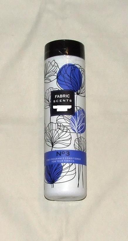 FABRIC CONDITIONER. INGREDIENTS;
PERFUME, METHYLCHLOROISOTHIAZOLINONE, METHYLISOTHIAZOLINONE, ALPHA ISOMETHYLIONE, BUTYLPHENYL, METHYLPROPIONAL, COUMARINE, LIMONENE. PACKAGED IN 500ML CONTAINER.