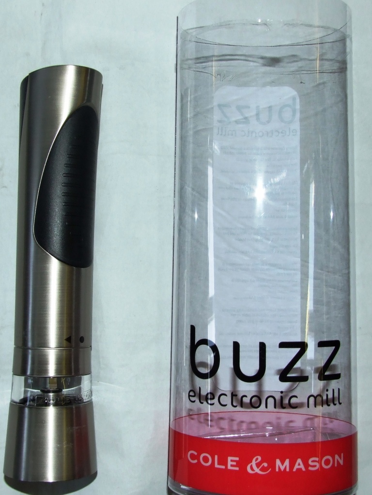 ELECTRONIC SALT/PEPPER MILL. BATTERY OPERATED. BRUSHED CHROME ABS. CERAMIC GRINDING MECHANISM. PACKAGED IN A PRINT PLASTIC CASING WITH PAPER INSTRUCTION INSTRUCTION BOOKLET.