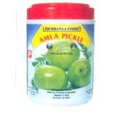 AMLA PICKLE CONTAINING GOOSEBERRIES, COTTONSEED OIL, SALT, MUSTARD POWDER, RED CHILLIES, GINGER, GARLIC, CORIANDER, WHITE CUMIN, BLACK PEPPER, CARDAMOM-AMOMUM, CINNAMON, CLOVES, MACE, NUTMEG, BISHOP'S WEED, TURMERIC, FENUGREEK, AND PRESERVATIVE SODIUM BENOZATE (E211). NO ADDED SUGAR, ACETIC ACID OR VINEGAR. CONTAINED IN AN 800 GRAMMES PLASTIC JAR.