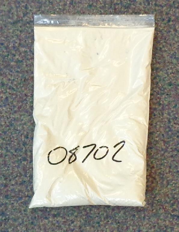 CORN BASED DEXTRIN OBTAINED BY HEAT FROM POLYSACCHARIDES IN THE FORM OF FREE FLOWING POWDER. WITH CAS NO 9004-53-9. MANUFACTURED FROM 100% DEXTRIN ON A DRY BASIS. WITH A REDUCING SUGAR CONTENT OF LESS THAN 5%. USED AS AN ADDITIVE TO THE SAND PROCESS IN FOUNDRY COLD BOX MAKING BY WHICH FOUNDRIES MAKE MOULDS TO CAST METAL INTO. IT IMPROVES THE CONDITION OF THE FINISH BY FILLING IN THE GAPS WHICH ARE LEFT WHEN THE SAND IS COMPACTED TOGETHER. PRESENTED IN 22.67KG MULTI-WALLED PAPER BAGS.