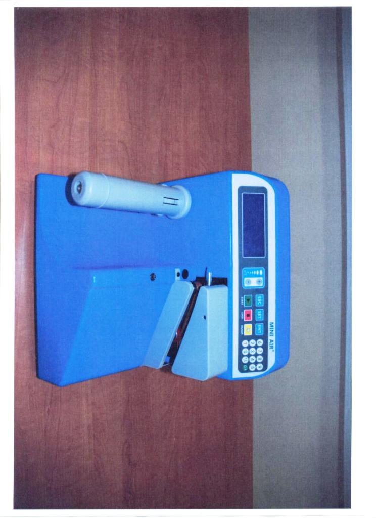 MACHINE USED FOR INFLATING CO-EXTRUDED AIR CUSHIONS THAT ARE FOR USE AS PROTECTIVE PACKAGING WITHIN THE PACKING INDUSTRY. IT HAS AN OUTER PLASTIC CASE WITH INTERNAL ELECTRONIC COMPONENTS, INCLUDING SWITCHES, MOTHER BOARD, CABLE AND AN ELECTRIC PUMP. IT ALSO HAS AN EXTERNAL CABLE. 

UNIT WEIGHT IS LESS THAN 6KG, DIMENSIONS AER 310X290X320MM.