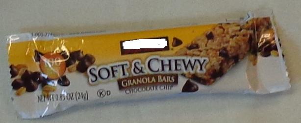GRANOLA BAR. 
CONTAINS  WHOLE ROLLED OATS 39%, SUGAR 5.5%, RICE FLOUR 3%, CANOLA AND SOY BEAN OIL 2%, CORN SYRUP 15.8%, SEMI SWEET CHOCOLATE CHIPS 13.4%, CRISP RICE 4.8%. PACKAGED IN 24G BARS IN A PLASTIC WRAPPER.
