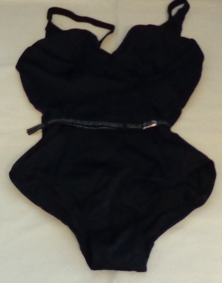 BLACK LADIES SWIMSUIT. A ONE PIECE SWIMMING COSTUME FOR WOMEN. WITH  ADJUSTABLE STRAPS, AND INTEGRAL CLASP AT UPPER BACK. WITH PADDED SHAPED CUPS. WITH INNER LINING TO BODY AND ADDITIONAL LINING AT CROTCH. 80%  NYLON 20% LYCRA.