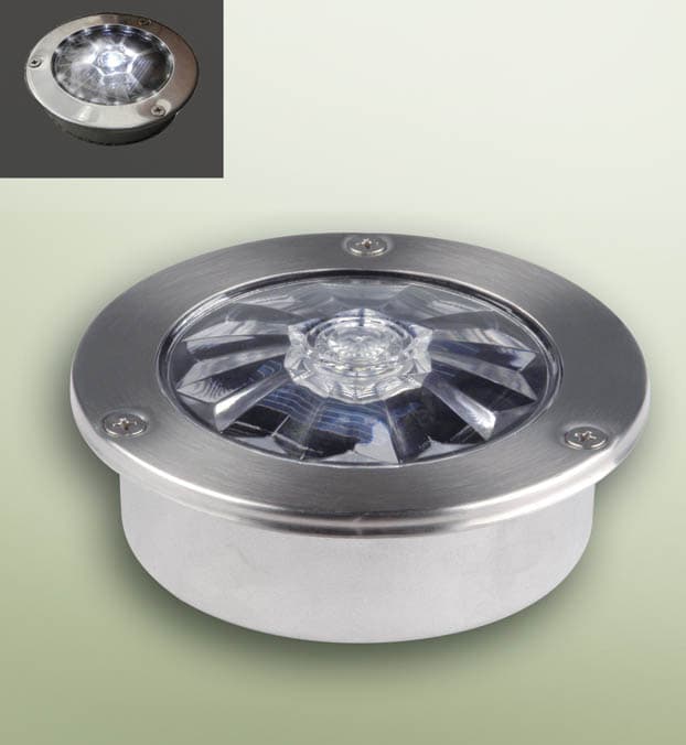 SOLAR POWERED GARDEN SPOTLIGHTS. OF  PLASTIC. CONTAINING L.E.D LIGHTS. CIRCULAR IN SHAPE. DESIGNED TO COLLECT SOLAR ENERGY THROUGHOUT THE DAY AND DISCHARGE LIGHT AT NIGHT.