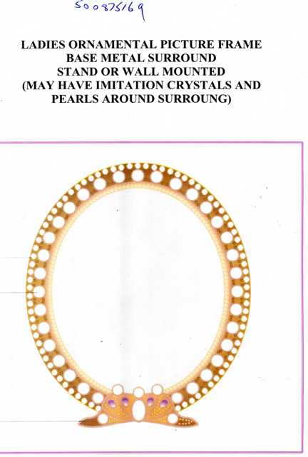 ORNAMENTAL PICTURE FRAME. OVAL SHAPED. WITH BASE METAL SURROUND. STAND OR WALL MOUNTED