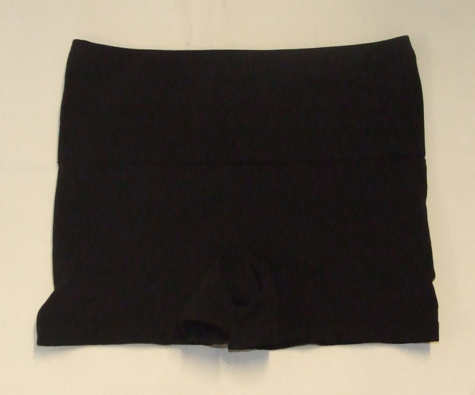 MAGIC TUMMY CONTROL BRIEF, MEDIUM TUMMY CONTROL DESIGNED TO COVER THE BODY FROM THE WAIST TO THE TOP OF THE LEGS. 84% POLYAMIDE, 16% ELASTANE.