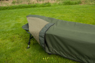 SLEEPING BAG MADE FROM COATED PU WITH QUILTED LINING. DESIGNED TO BE USED WITH CARP FISHING BED CHAIRS. SIZE 2000MM X 850MM WITH A DRAPE OF 300MM.